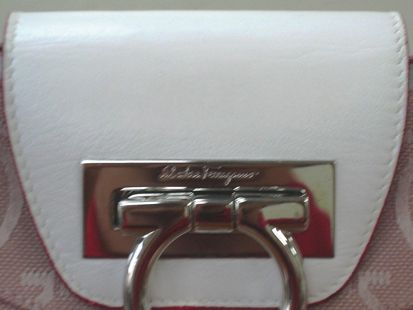 ���i�C���[�W